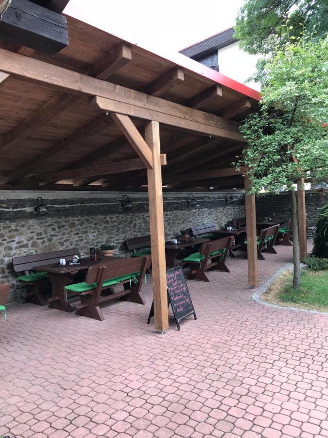 Penzion U Jelena Železná Ruda Exteriör bild